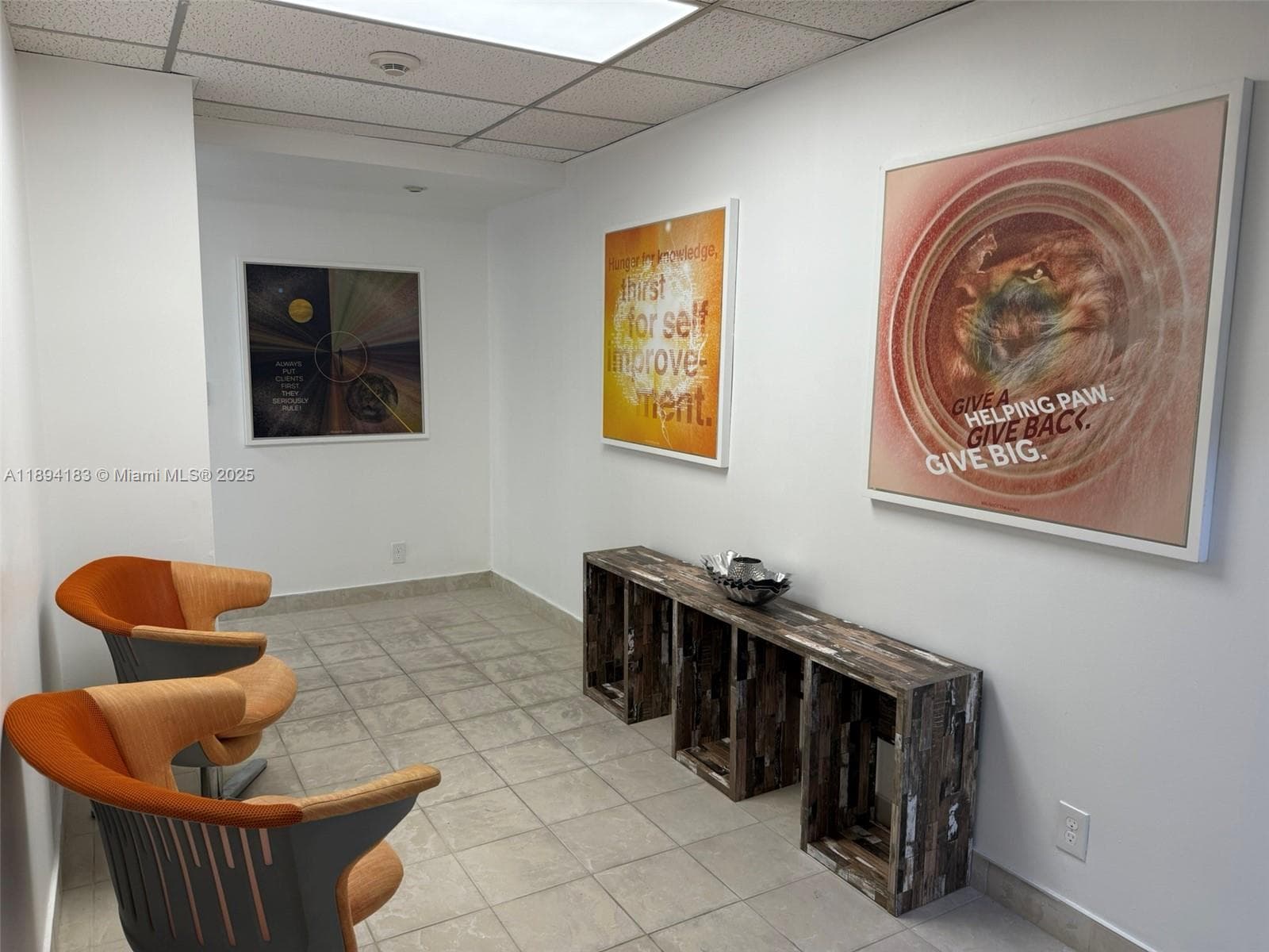 299 Alhambra Cir # 212, Coral Gables FL 33134