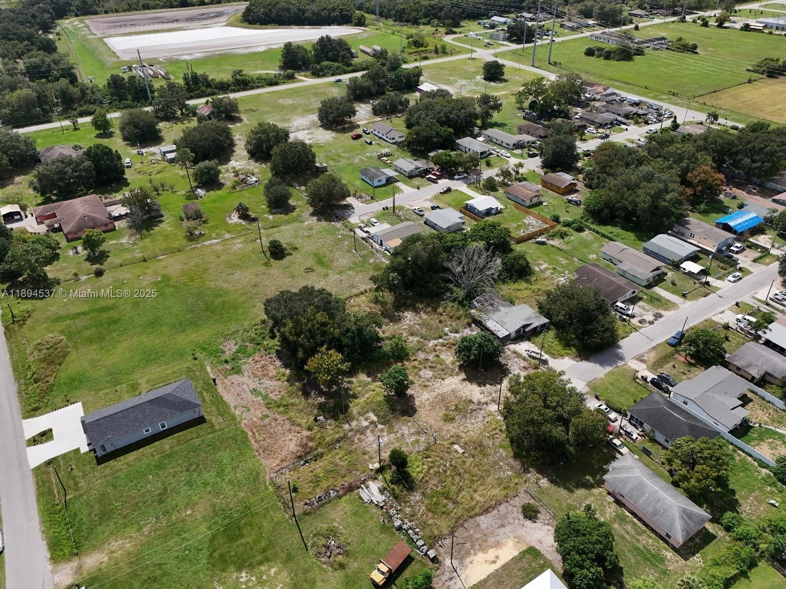 219 SHEILA LANE, Lake Wales FL 33859