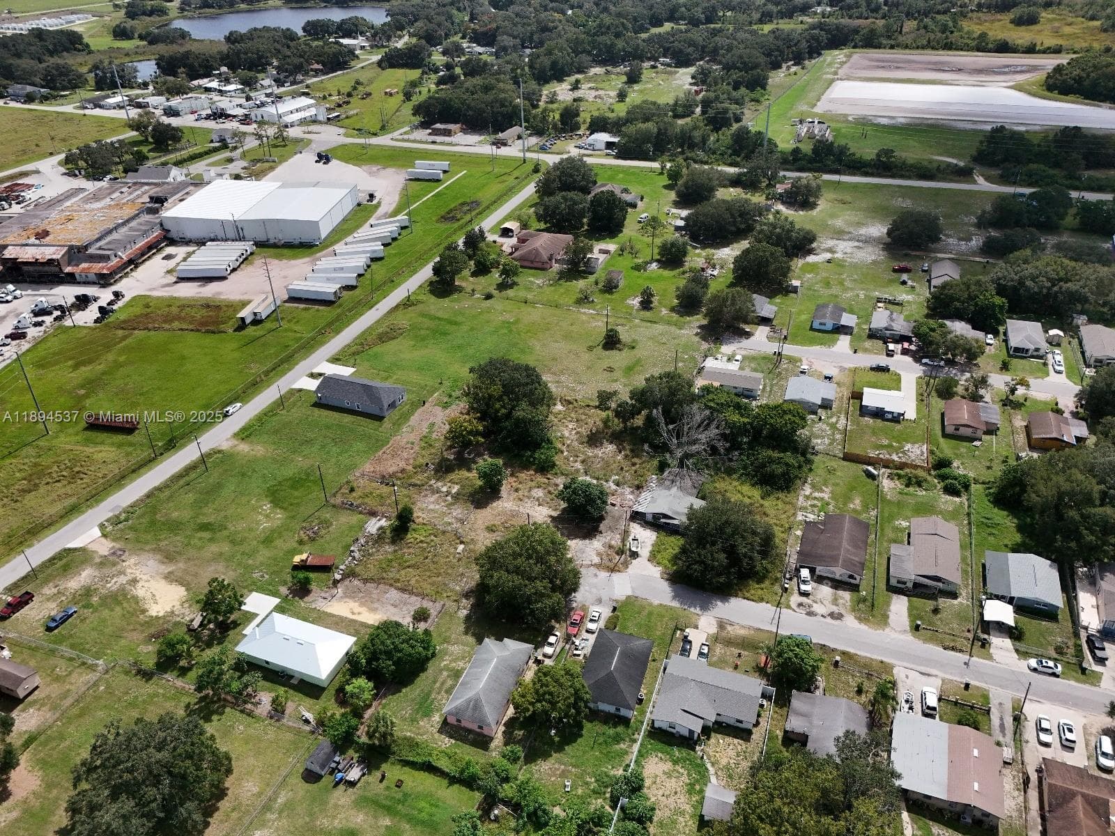 219 SHEILA LANE, Lake Wales FL 33859