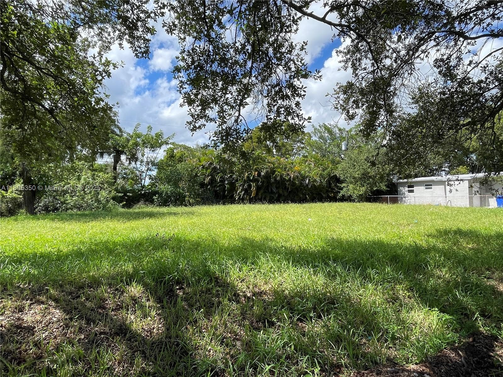 833 NW 12th Ave, Fort Lauderdale FL 33311