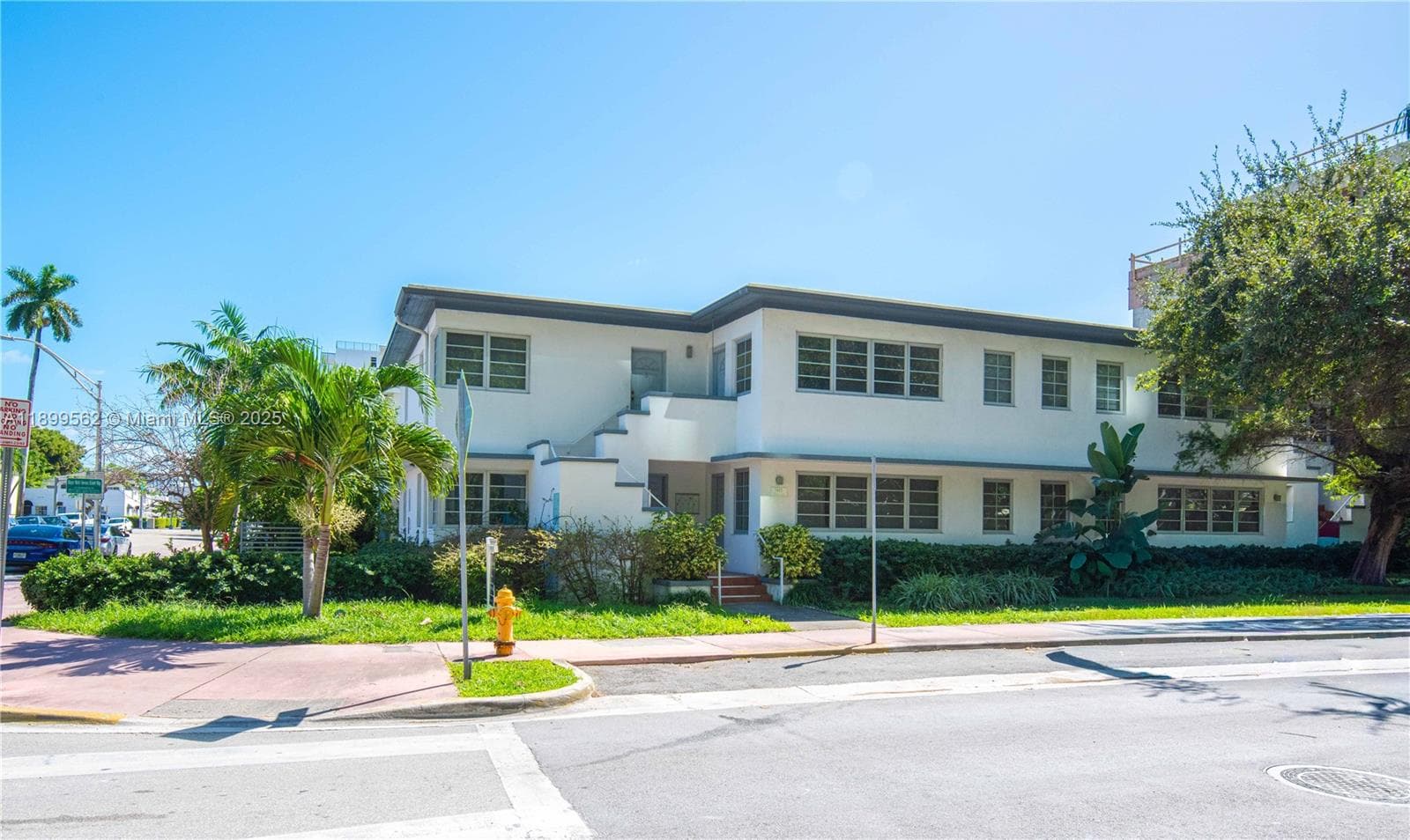 1485 Bay Rd, Miami Beach FL 33139