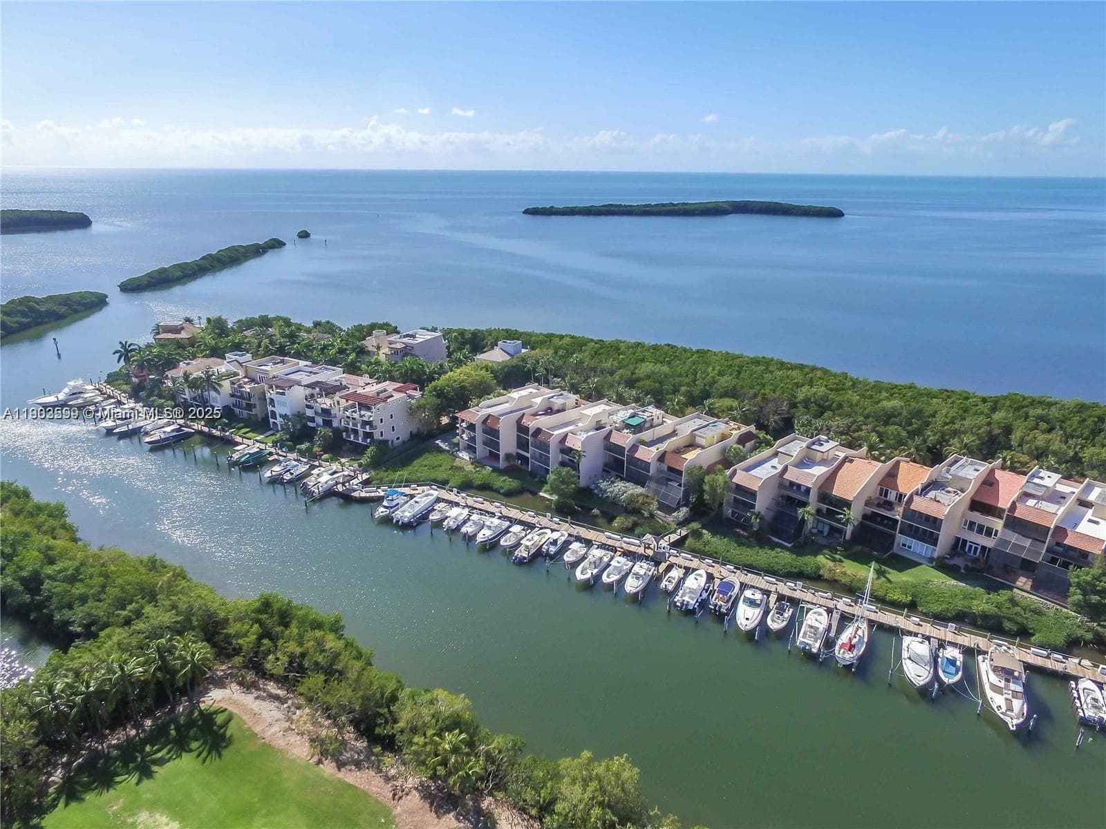 5863 Paradise Point Dr, Palmetto Bay FL 33157