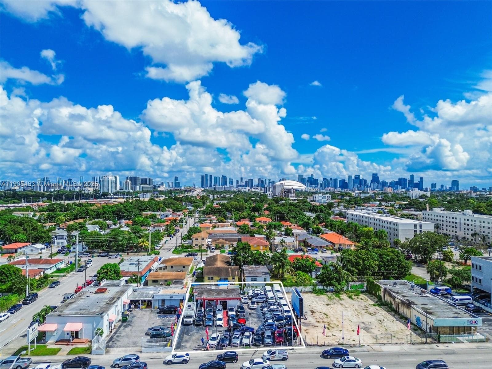 Miami, FL, 33125