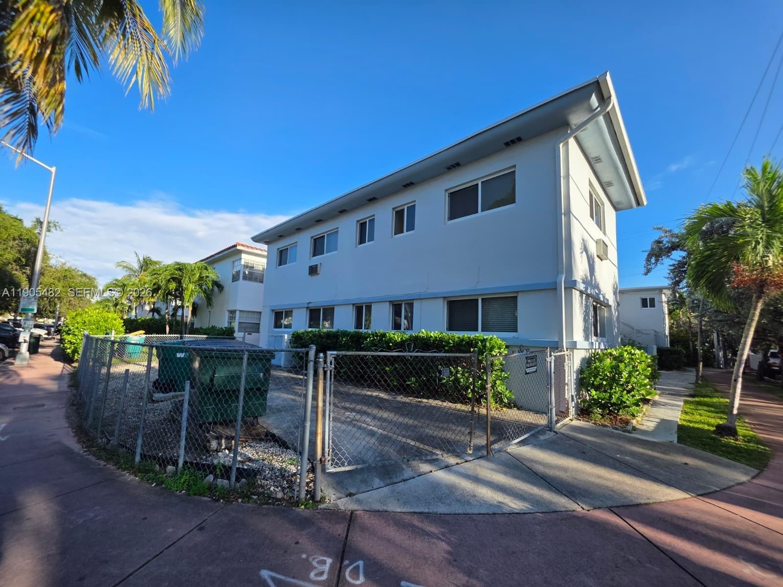 7155 Rue Notre Dame, Miami Beach FL 33141
