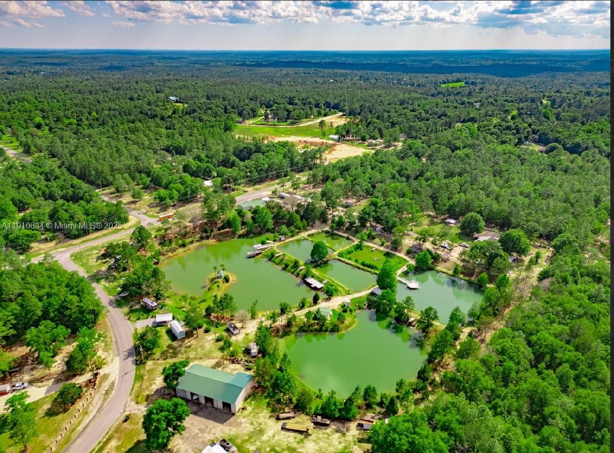 6291 Coy Burgess, Other City - In The State Of Florida FL 32433