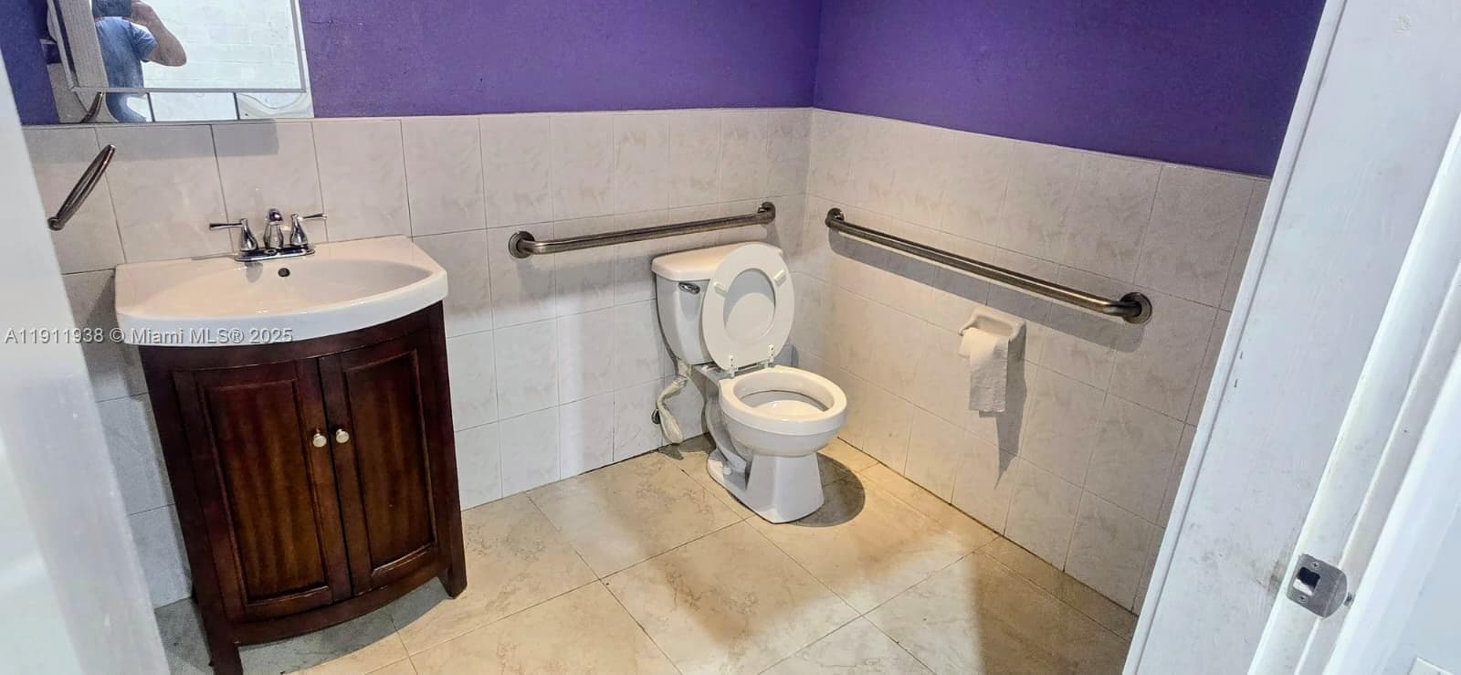 2954 W 84th St # 118, Hialeah FL 33018