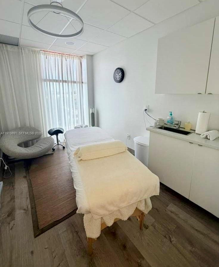 2500 E Hallandale Beach Blvd, Hallandale Beach FL 33009