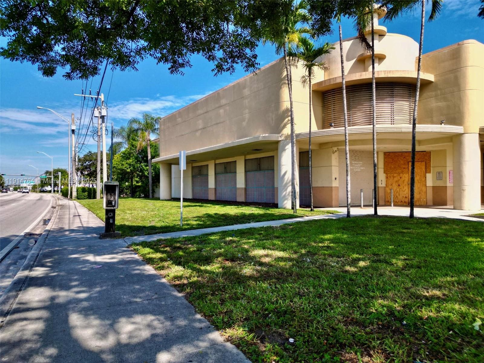 11920 NW 27th Ave, Miami FL 33167