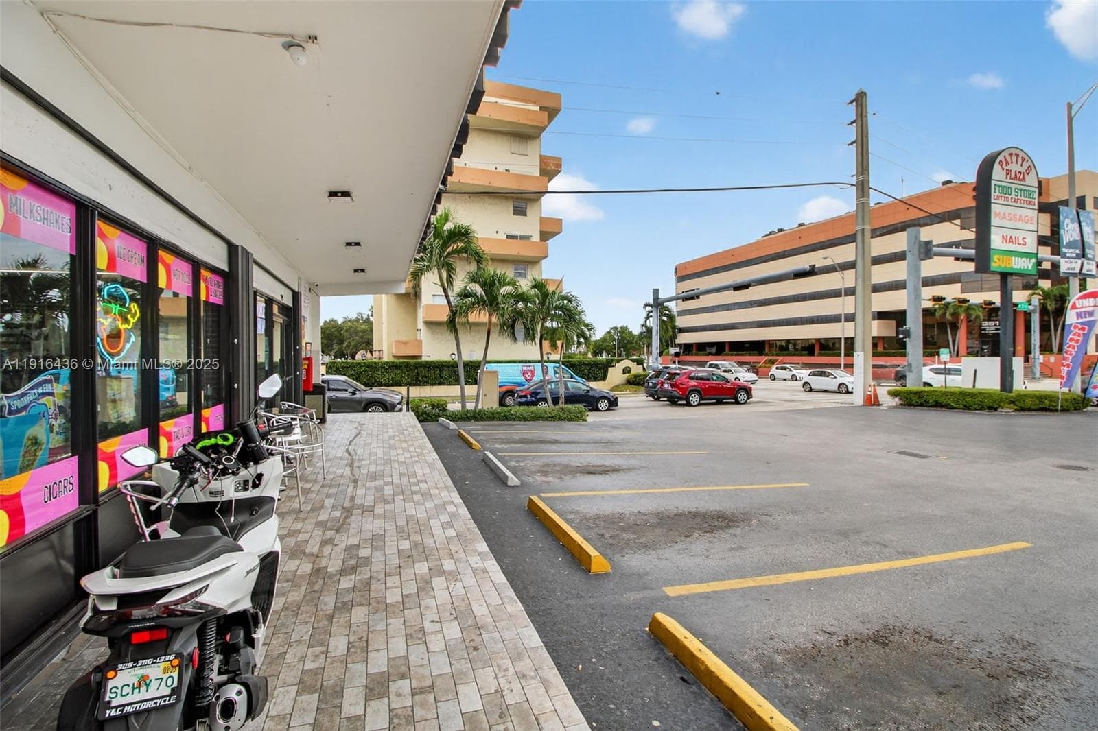 Convenience S/Smoke Shop Store & Smoke Shop For Sale, Miami FL 33126