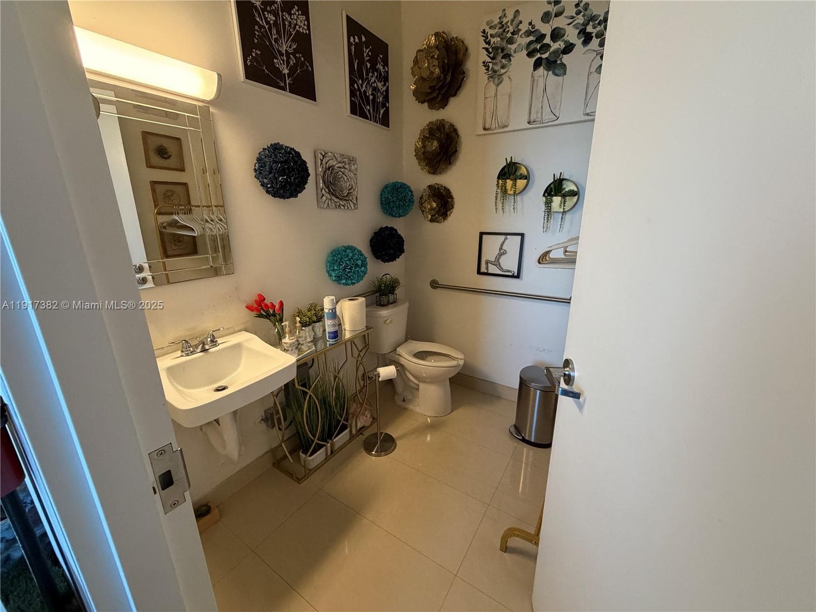 2201 Palm Ave, Miramar FL 33025