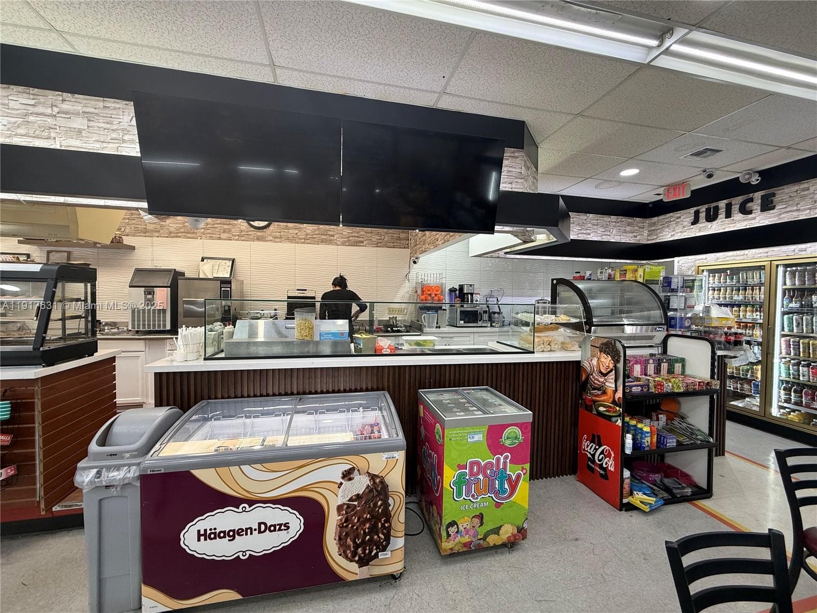 9510 SW 137TH AVE, Miami FL 33186
