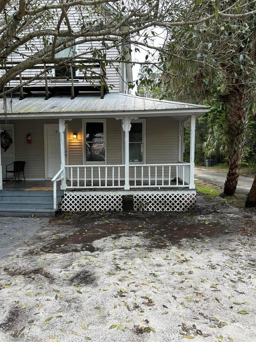2172 Poinciana (2)