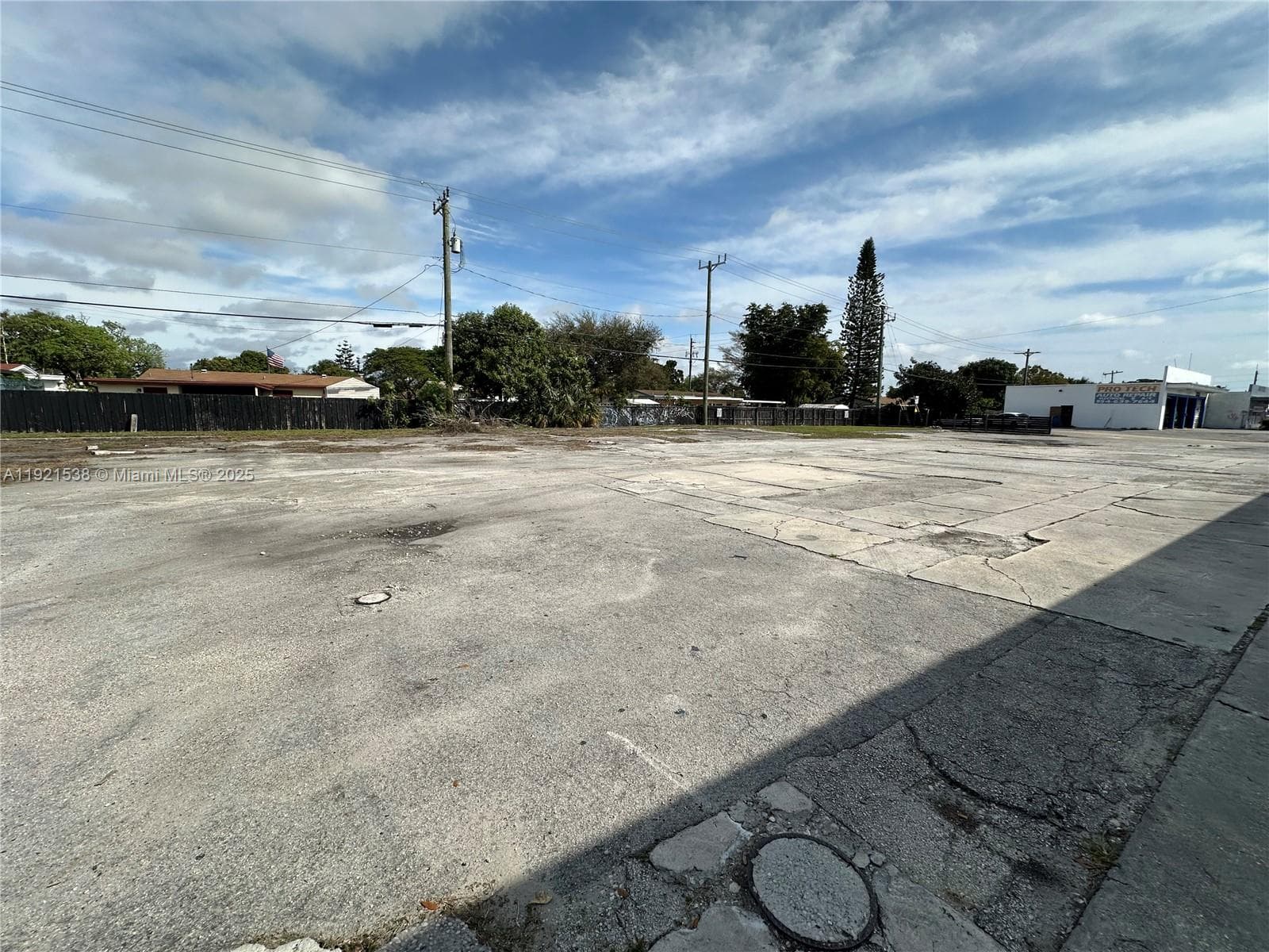 6501 Pembroke Rd, Hollywood FL 33023