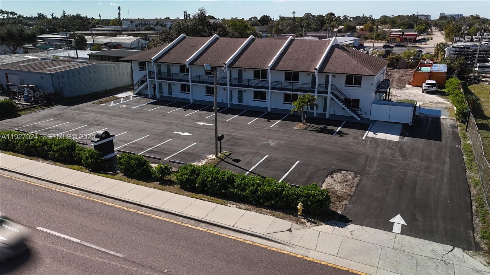 2700 EVANS AVE # 3, Fort Myers FL 33901