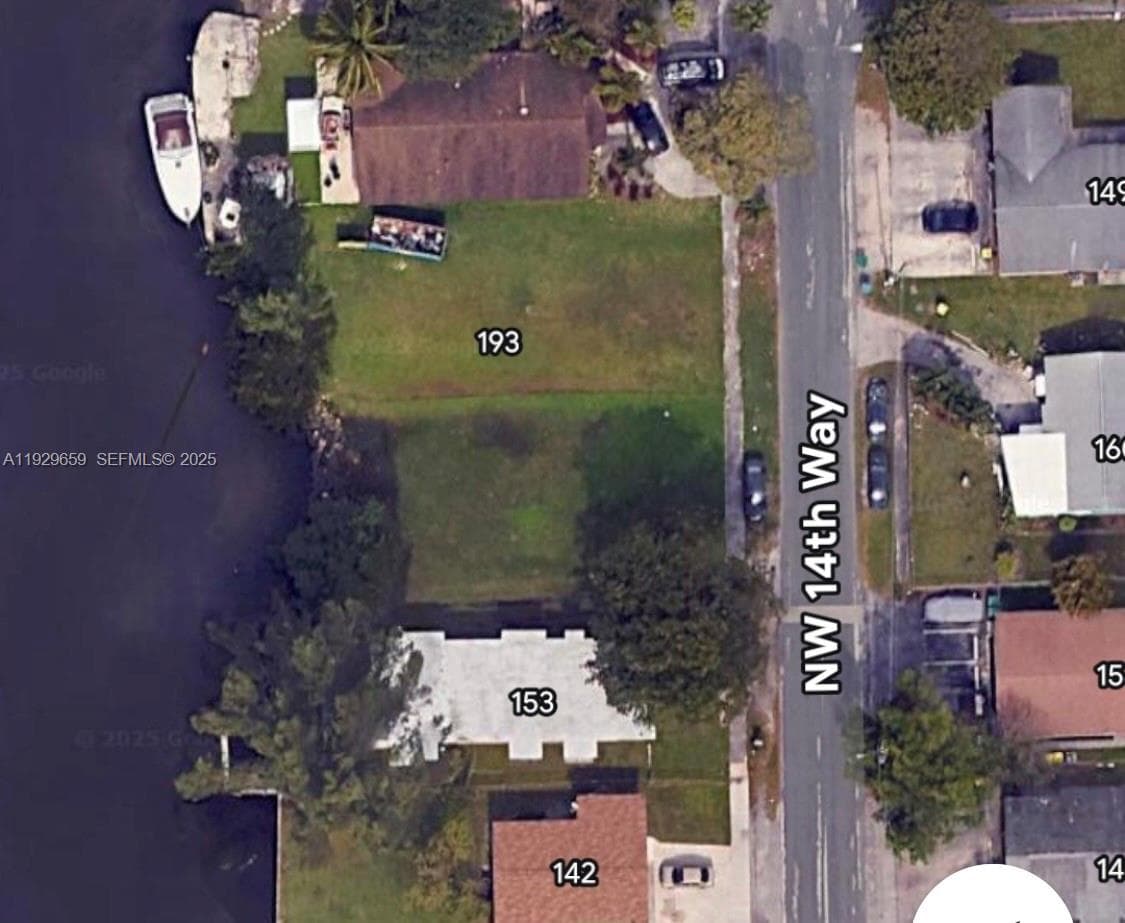 157 NW 14th Way, Dania Beach FL 33004