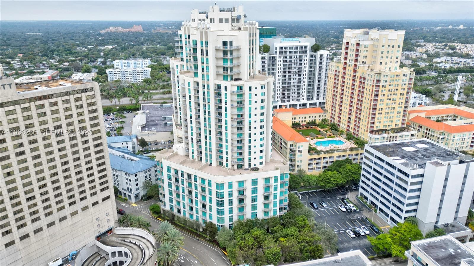 9025 S DADELAND BLVD, Miami FL 33156