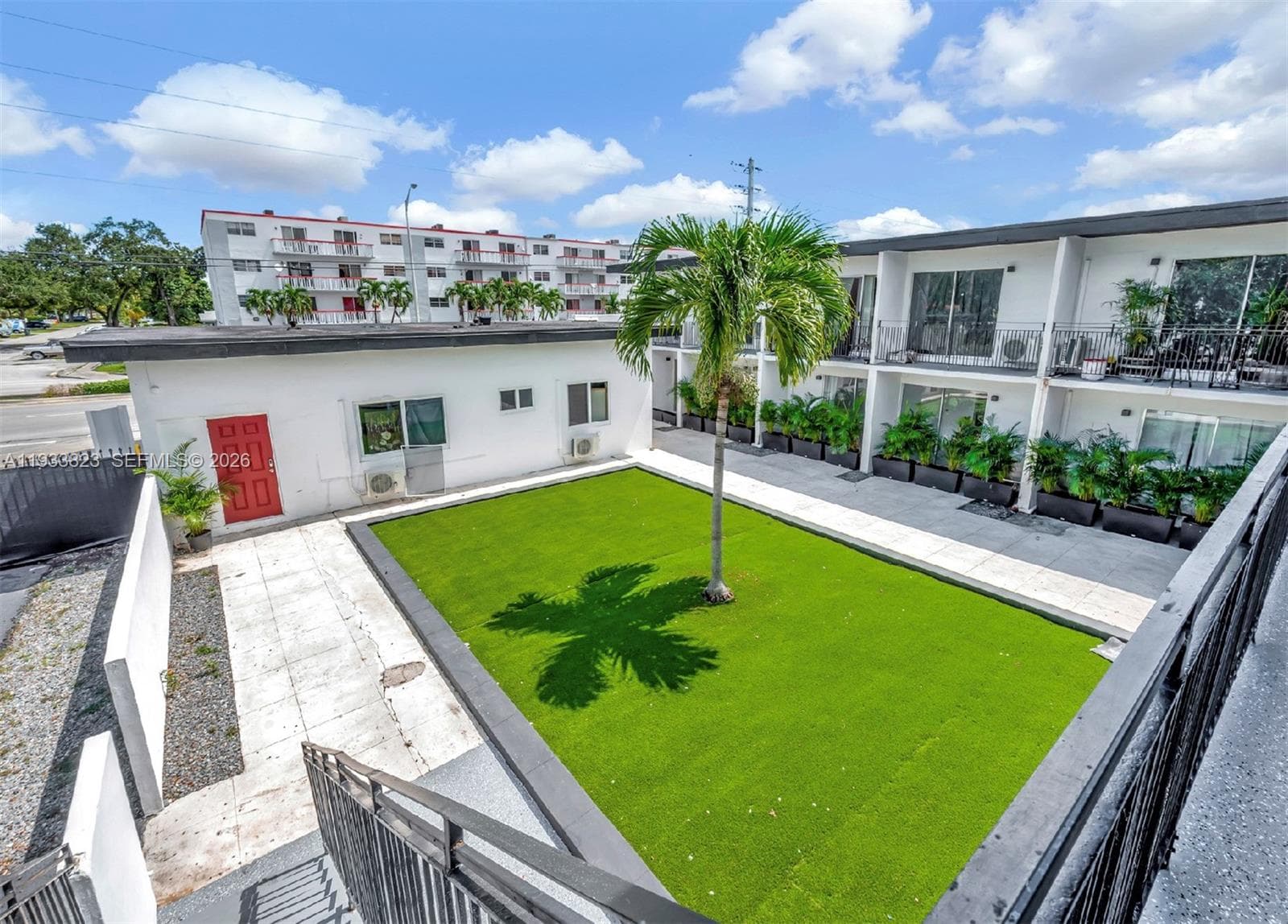 14280 NE 6th Ave, North Miami FL 33161