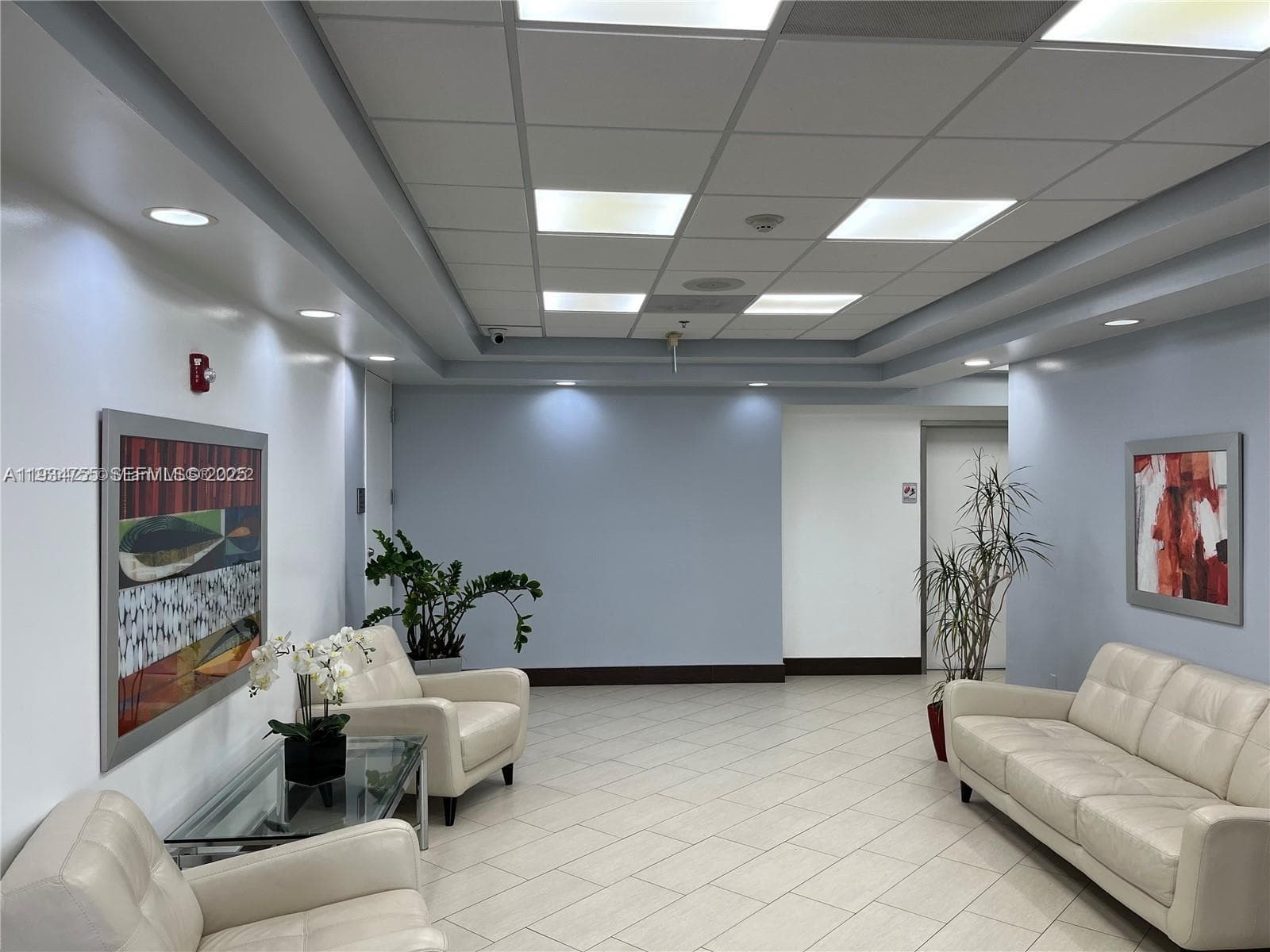 18191 NW 68th Ave, Miami FL 33015
