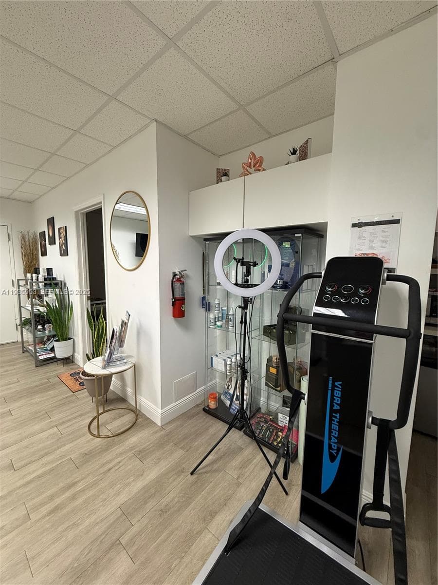 717 Ponce De Leon Blvd # 206, Coral Gables FL 33134