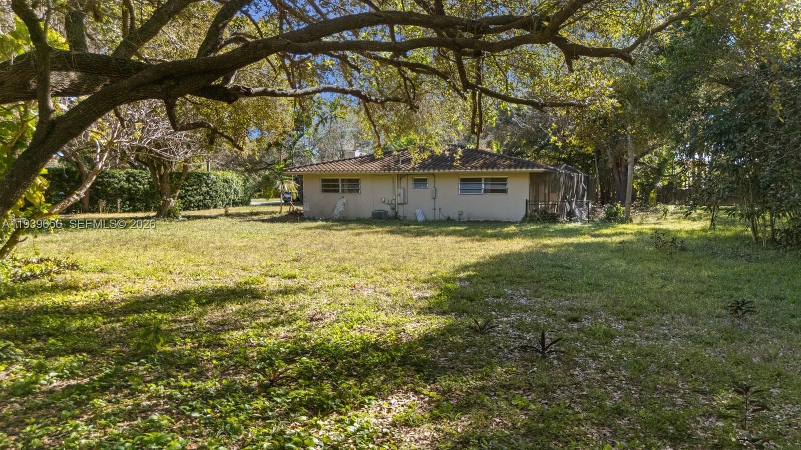 13500 SW 68th Ct, Pinecrest FL 33156