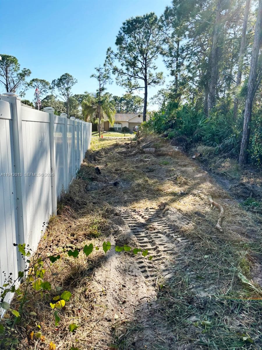 249 San Luis St SW, Palm Bay FL 32908