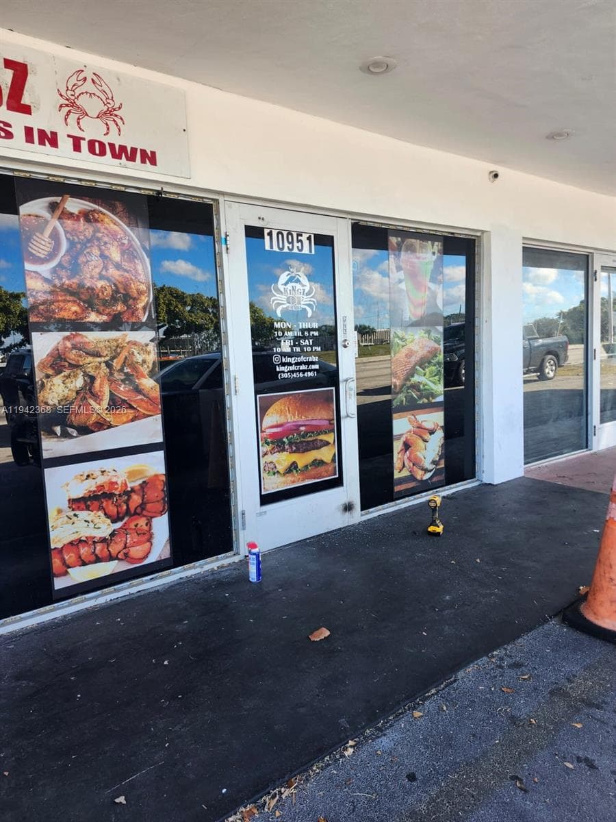 10951 NW 27th Ave, Miami FL 33167