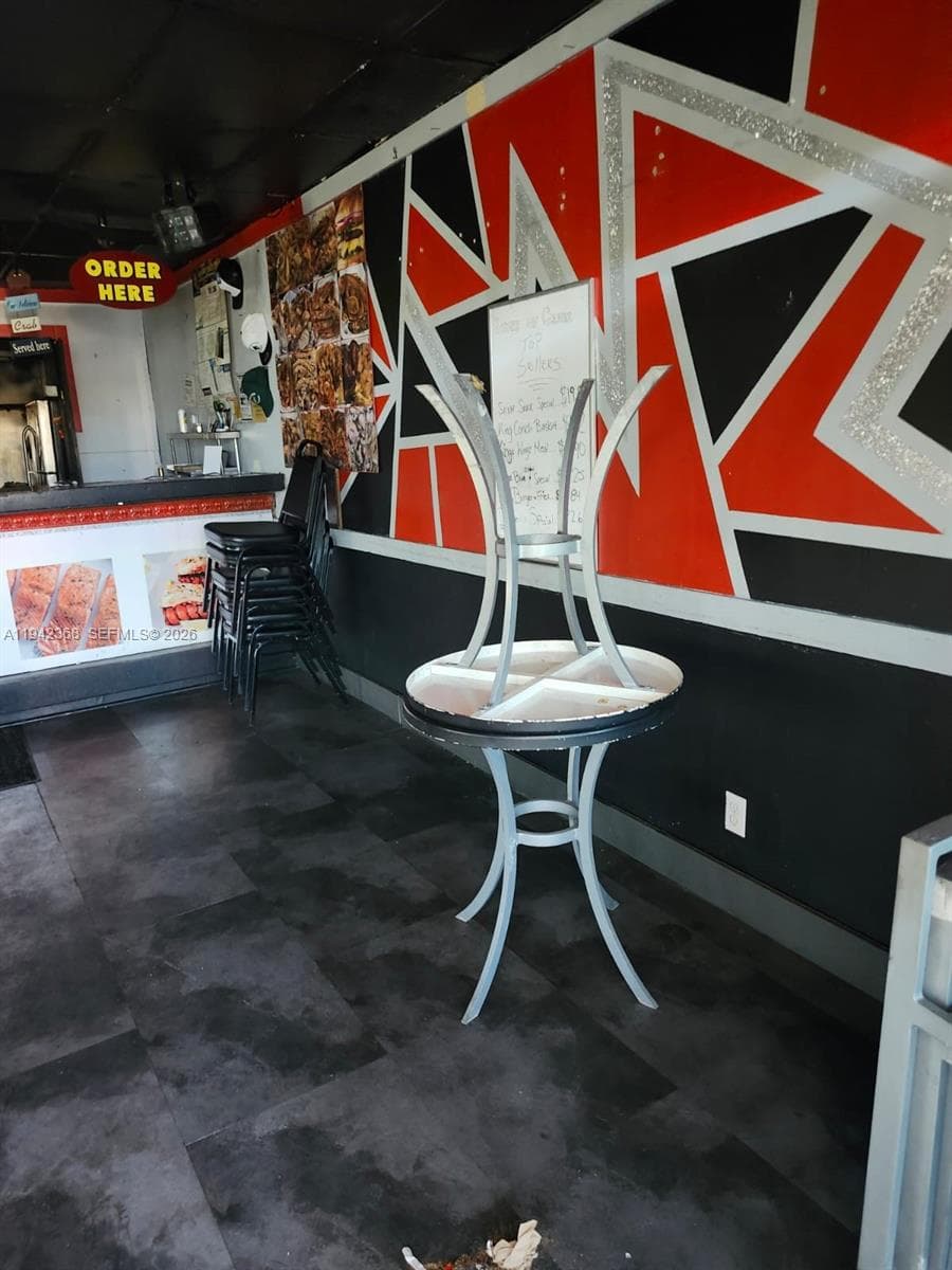10951 NW 27th Ave, Miami FL 33167
