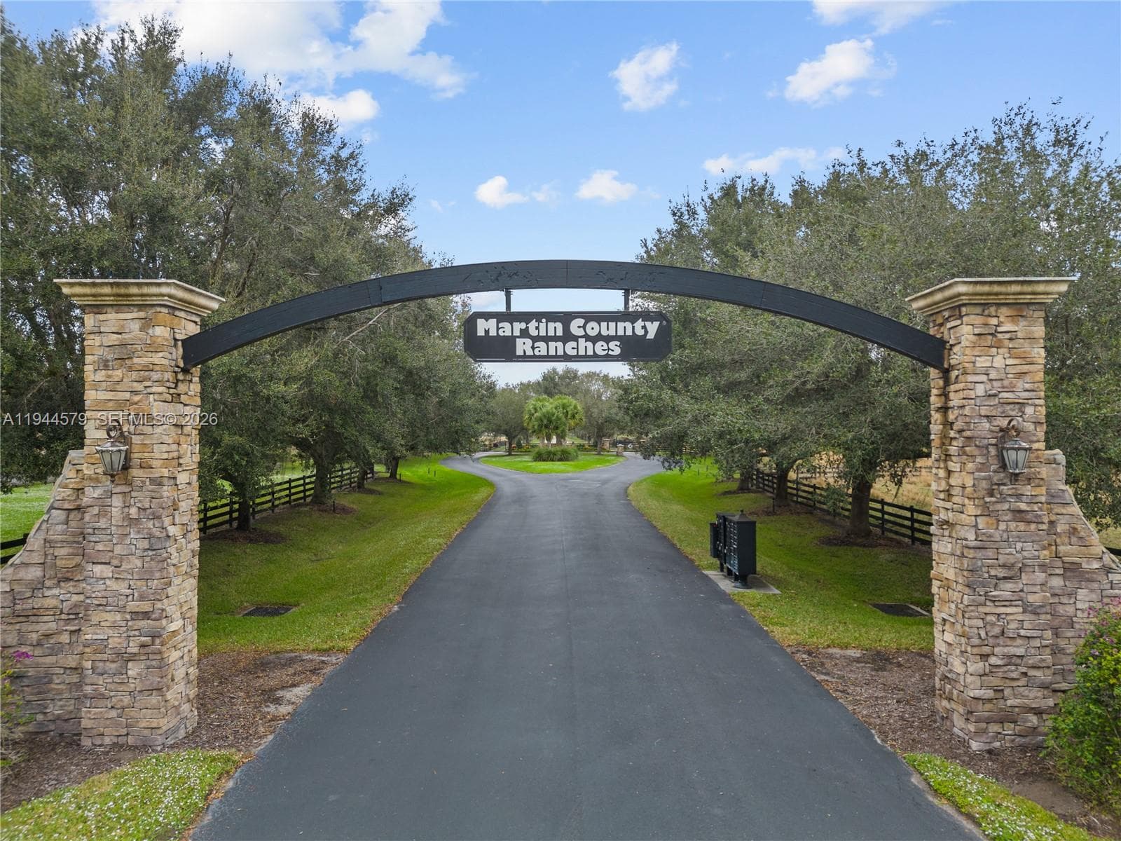 25750 SW Jockeys Run, Okeechobee FL 34974