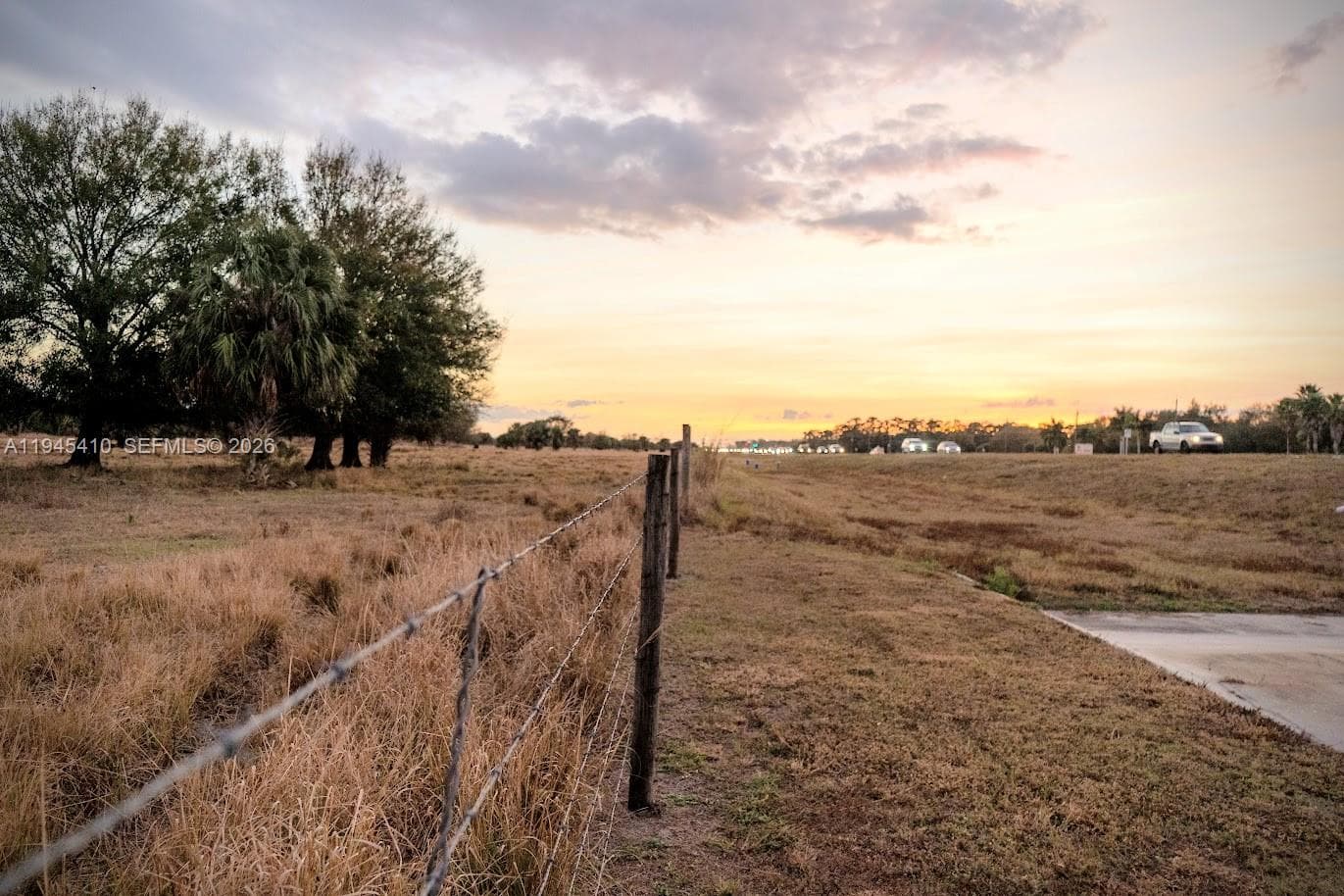 2549 W State Road 80, La Belle FL 33935