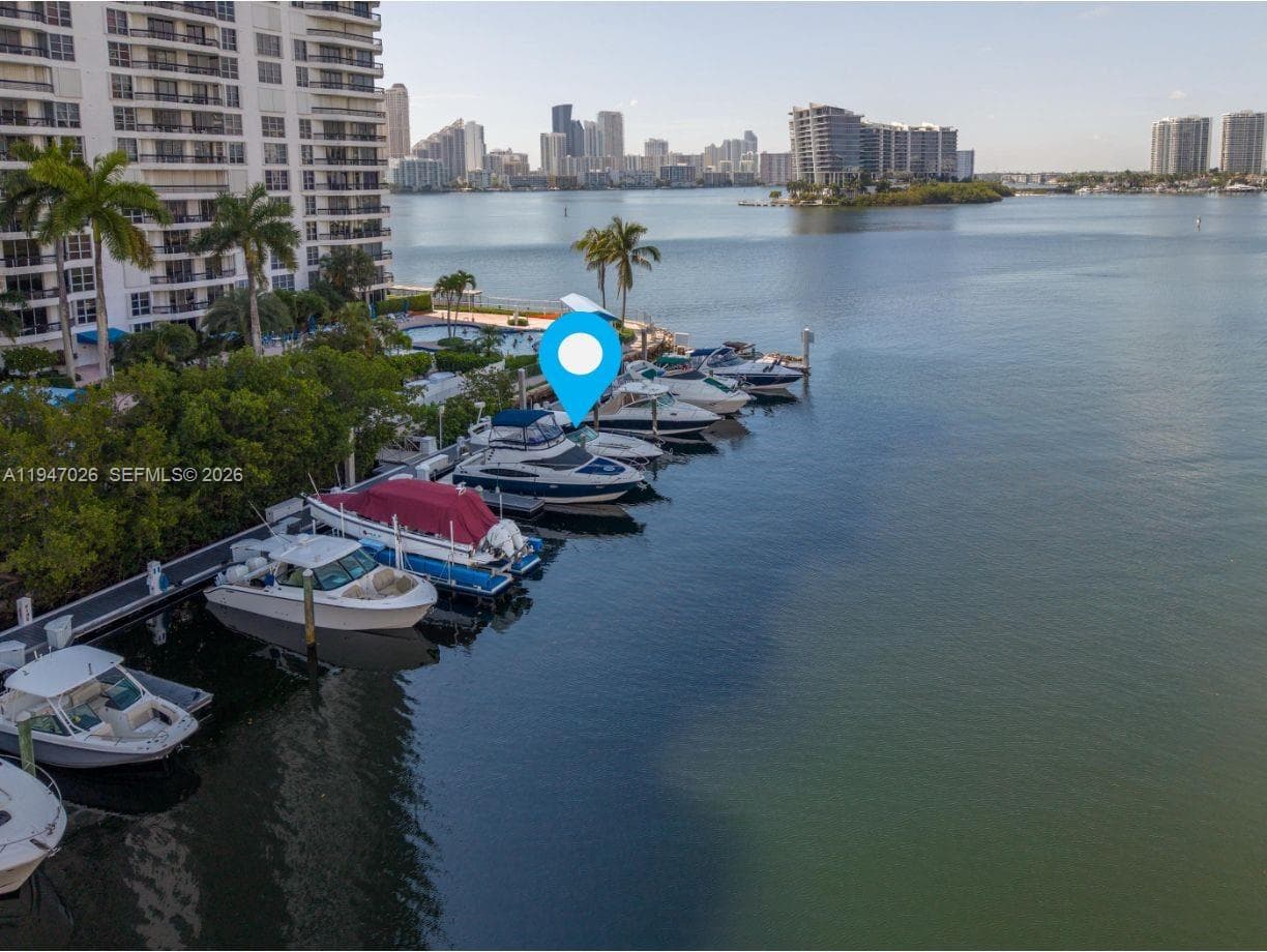3575 Mystic Pointe Dr, Slip 7, Aventura FL 33180