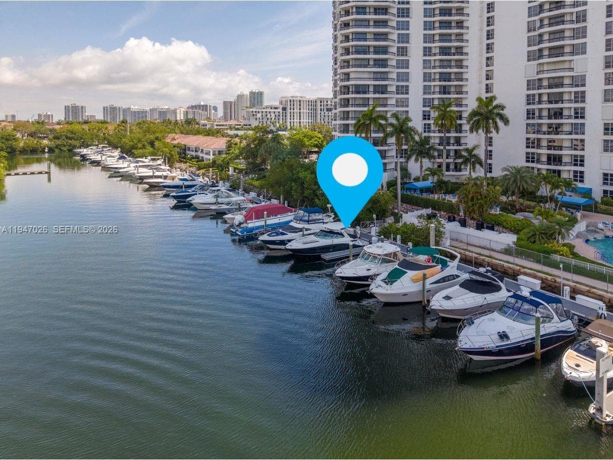 3575 Mystic Pointe Dr, Slip 7, Aventura FL 33180