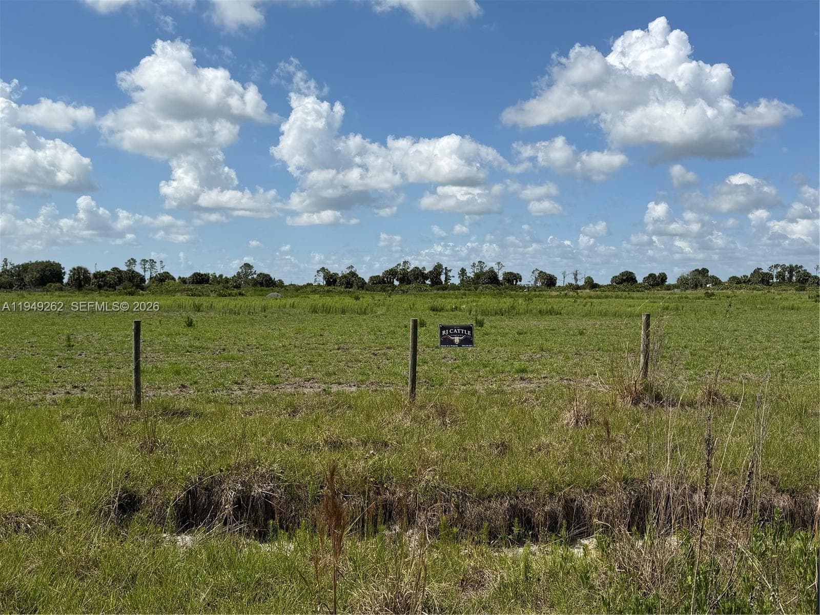 27325 NW 72, Okeechobee FL 34972