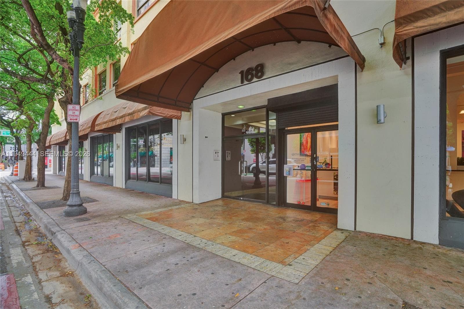 168 SE 1st St # 1200, Miami FL 33131