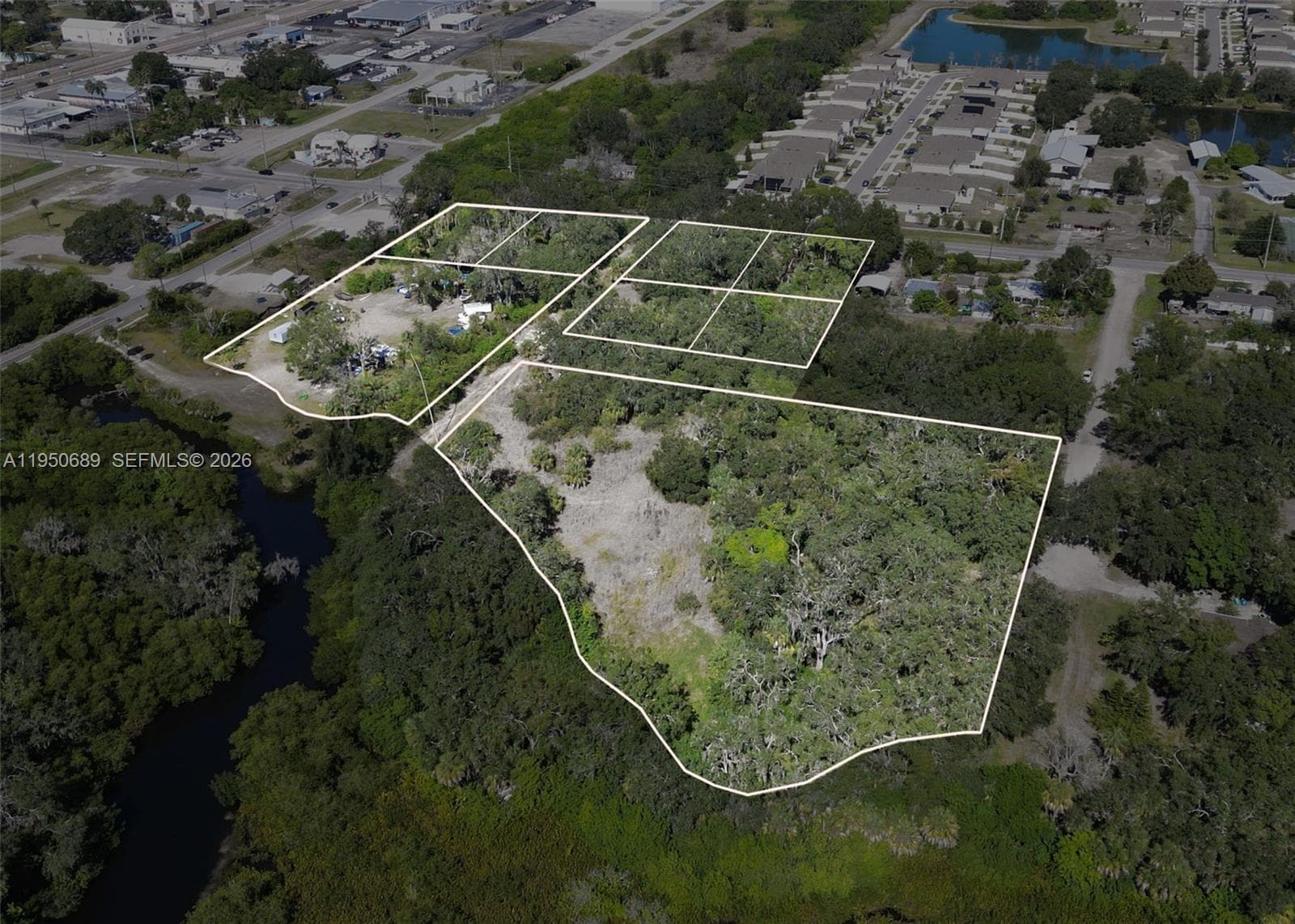 301 E Shell Point Road #77, Tampa FL 33570