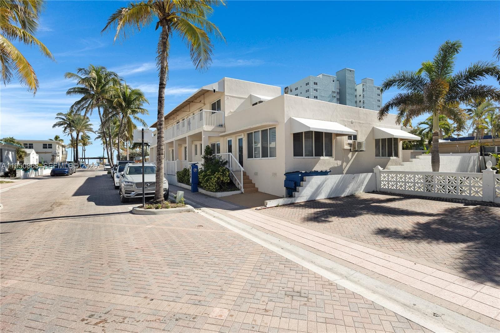 320 New York St, Hollywood FL 33019