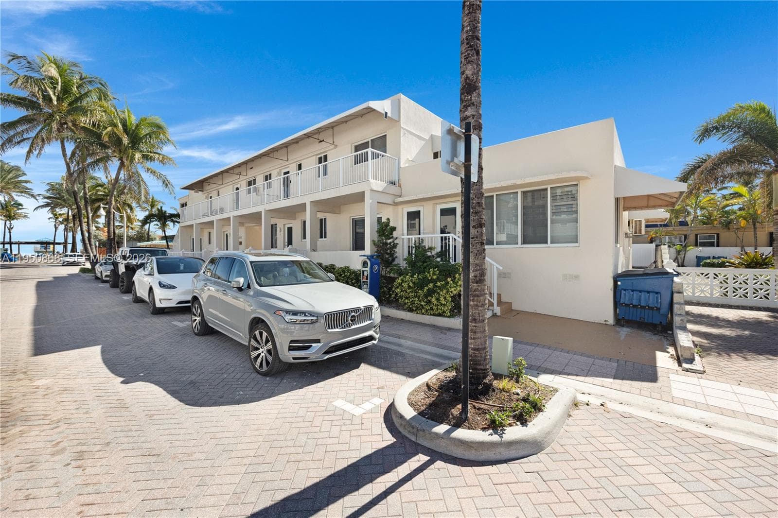 320 New York St, Hollywood FL 33019