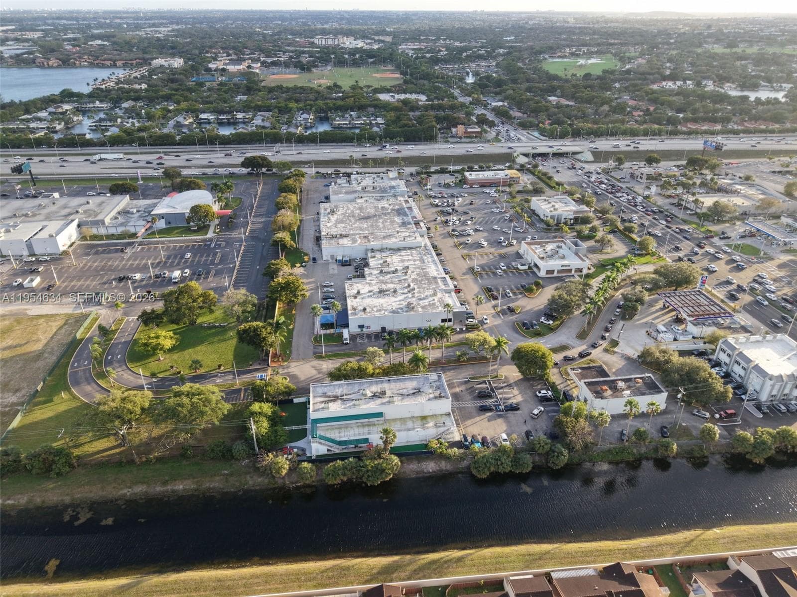 6545 NW 169th St, Hialeah FL 33015