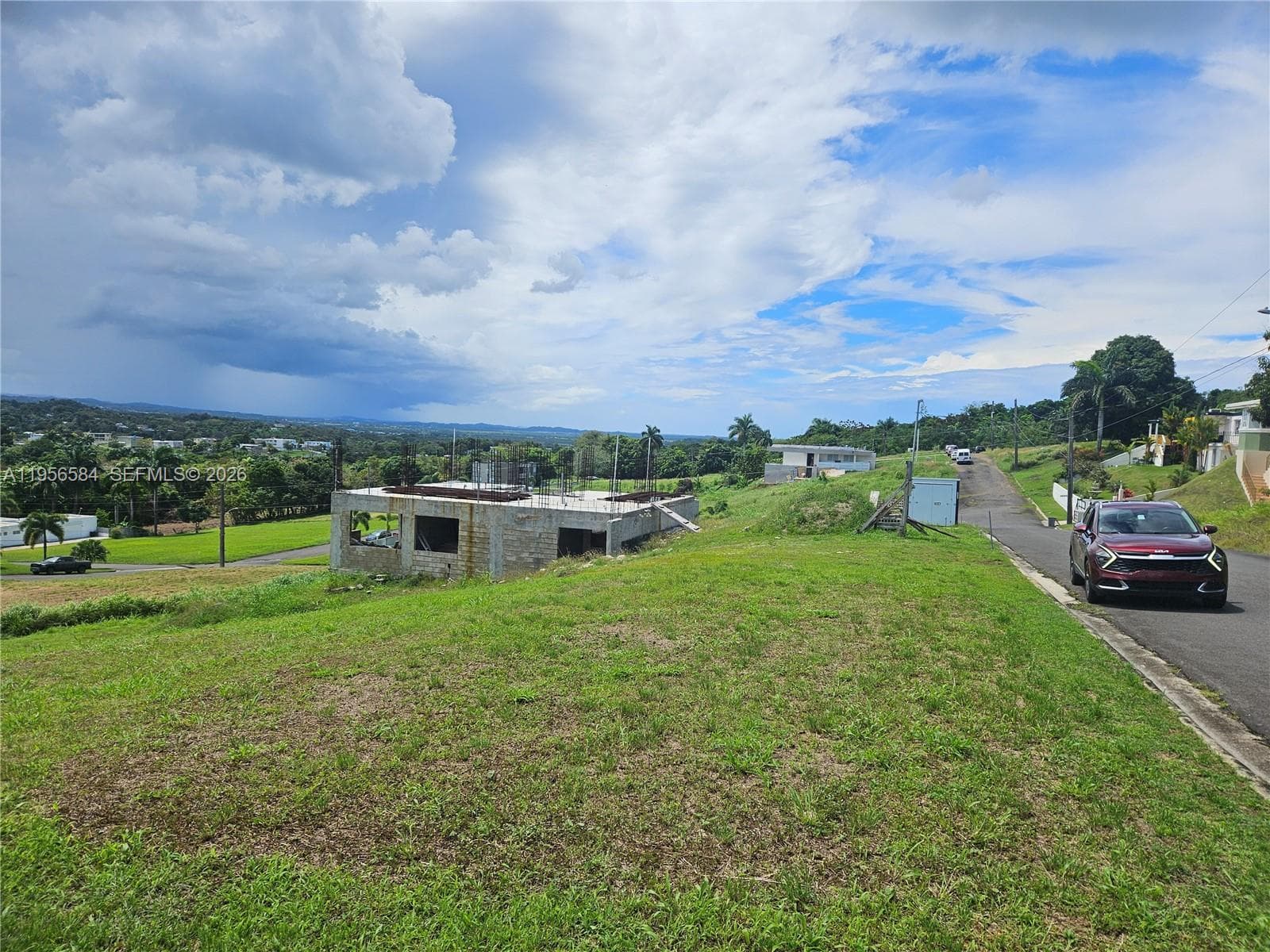 URB MIRADOR DE PALMER . SOLAR 41 RIO GRANDE, PR 00745