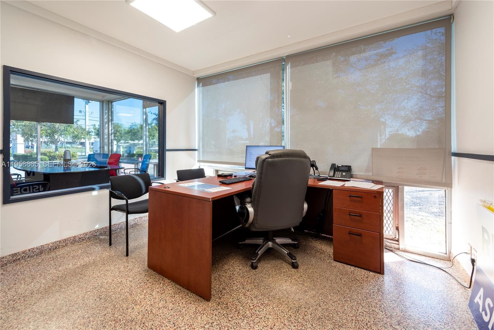 2980 W Oakland Park Blvd, Oakland Park FL 33311