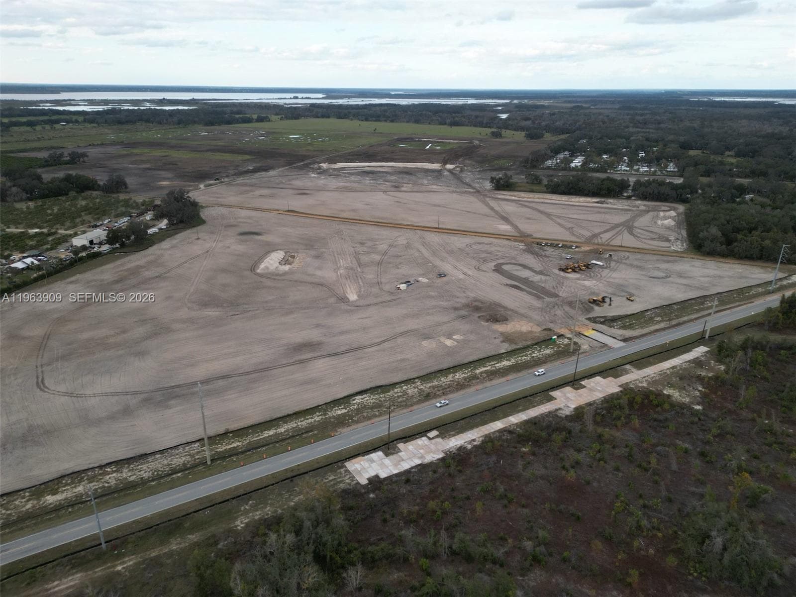 9915 County Rd 44. Leesburg, Other City - In The State Of Florida FL 34788