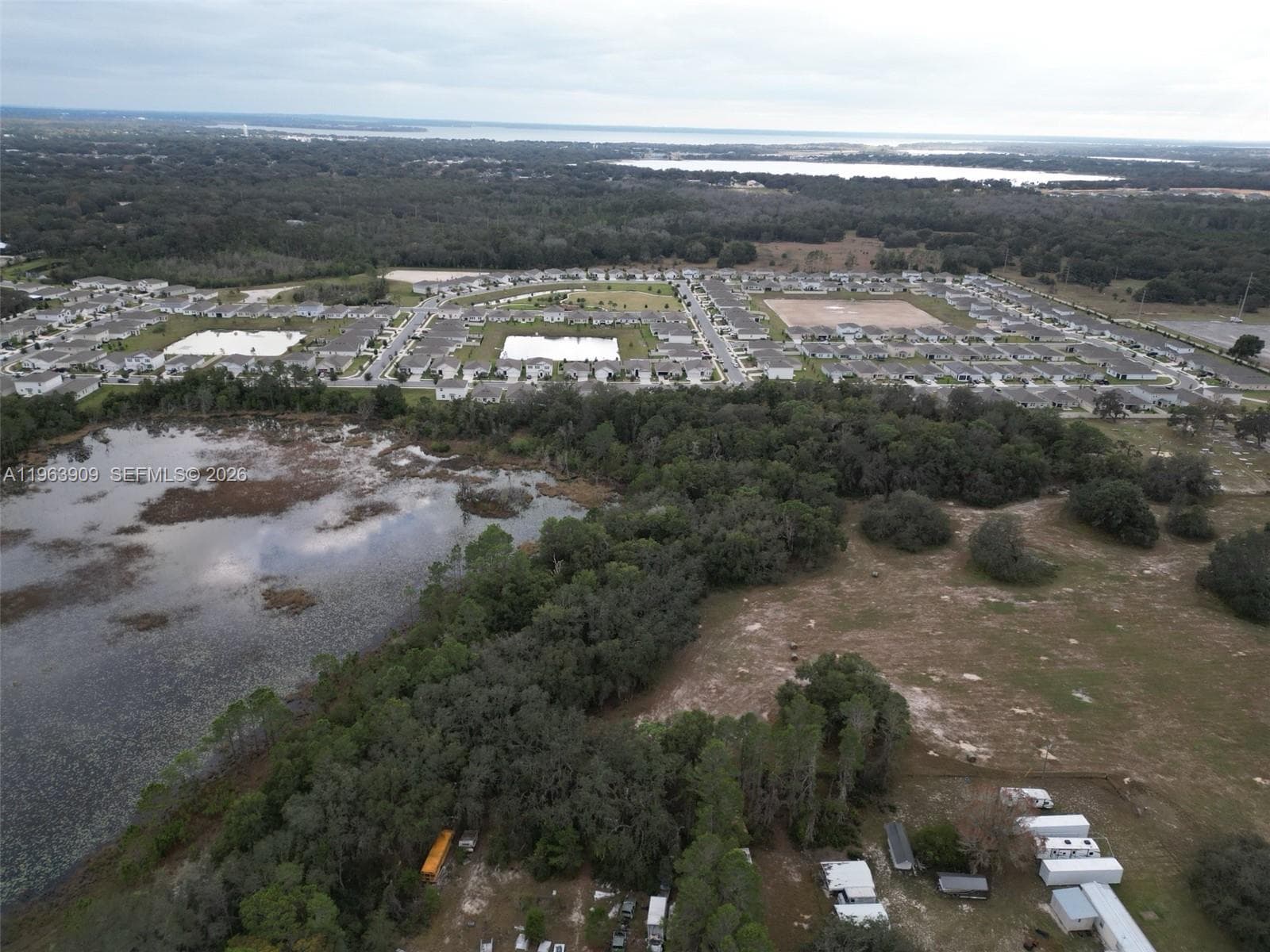 9915 County Rd 44. Leesburg, Other City - In The State Of Florida FL 34788