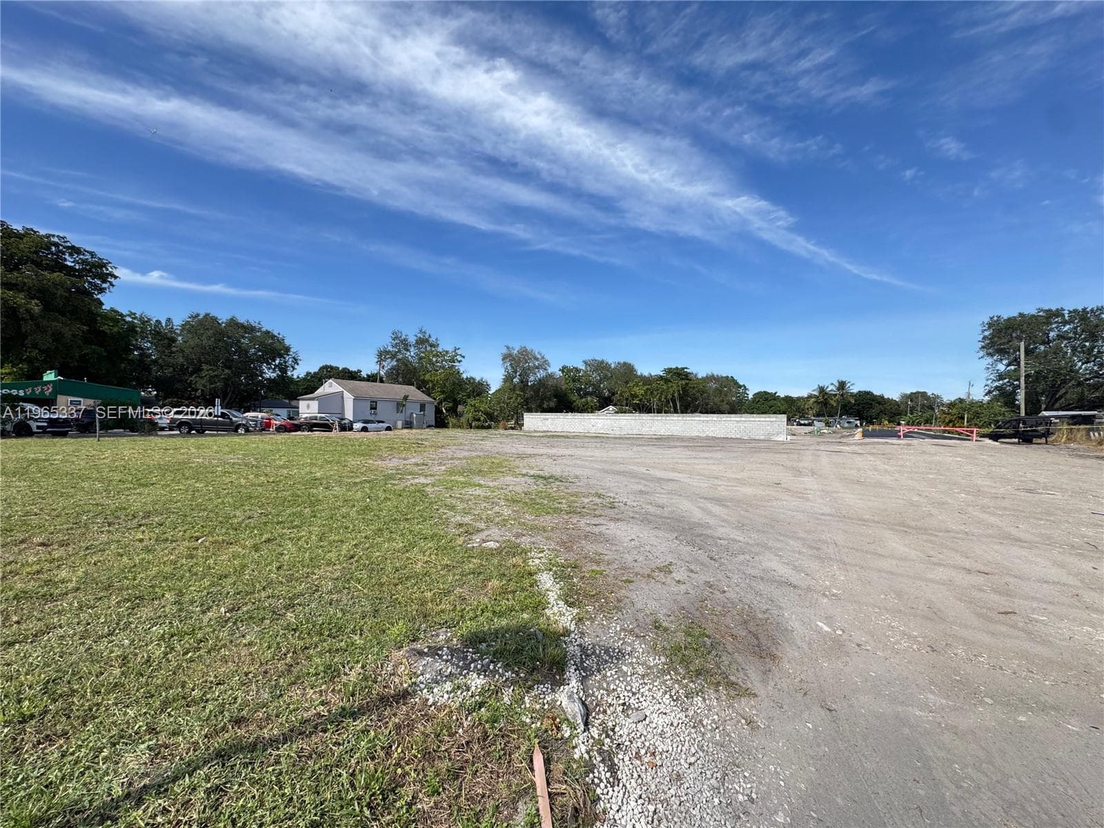 2621 Griffin Rd, Dania Beach FL 33312