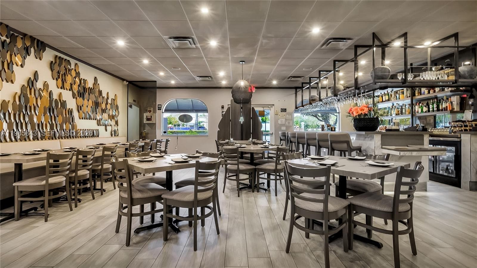 2220 N University Dr, Sunrise FL 33322