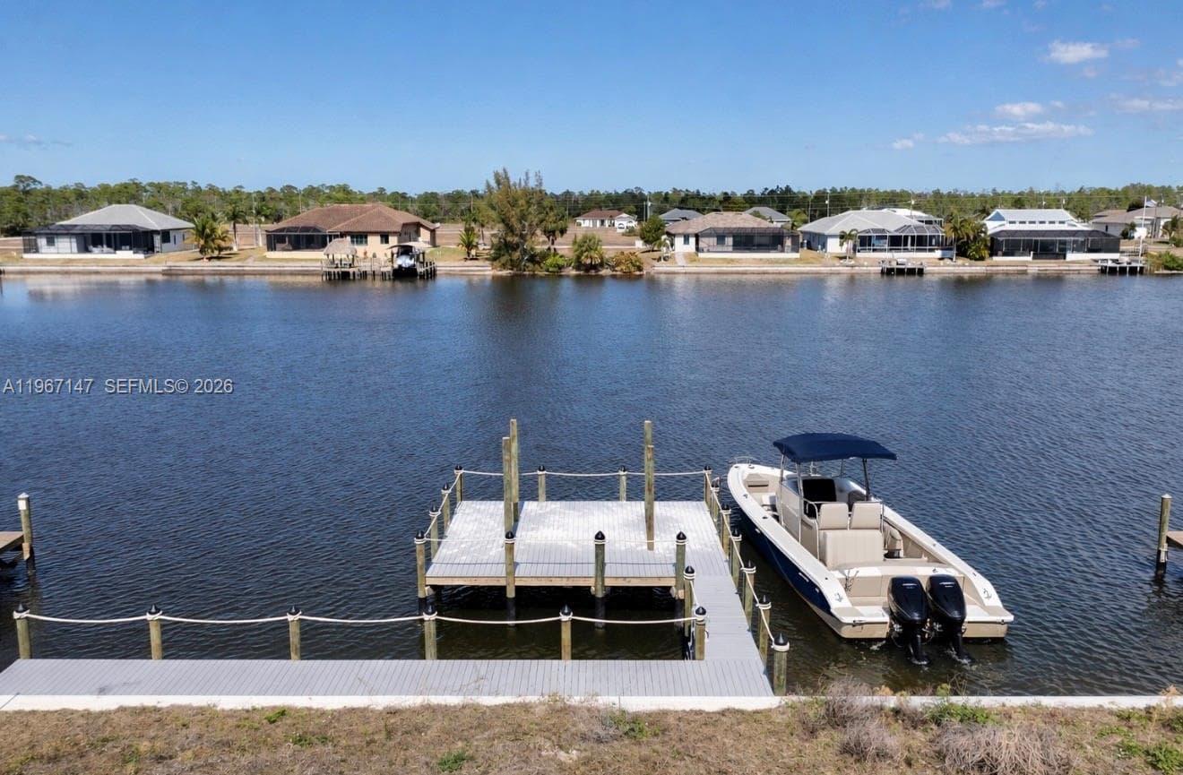 4323 NW 39th St, Cape Coral FL 33993