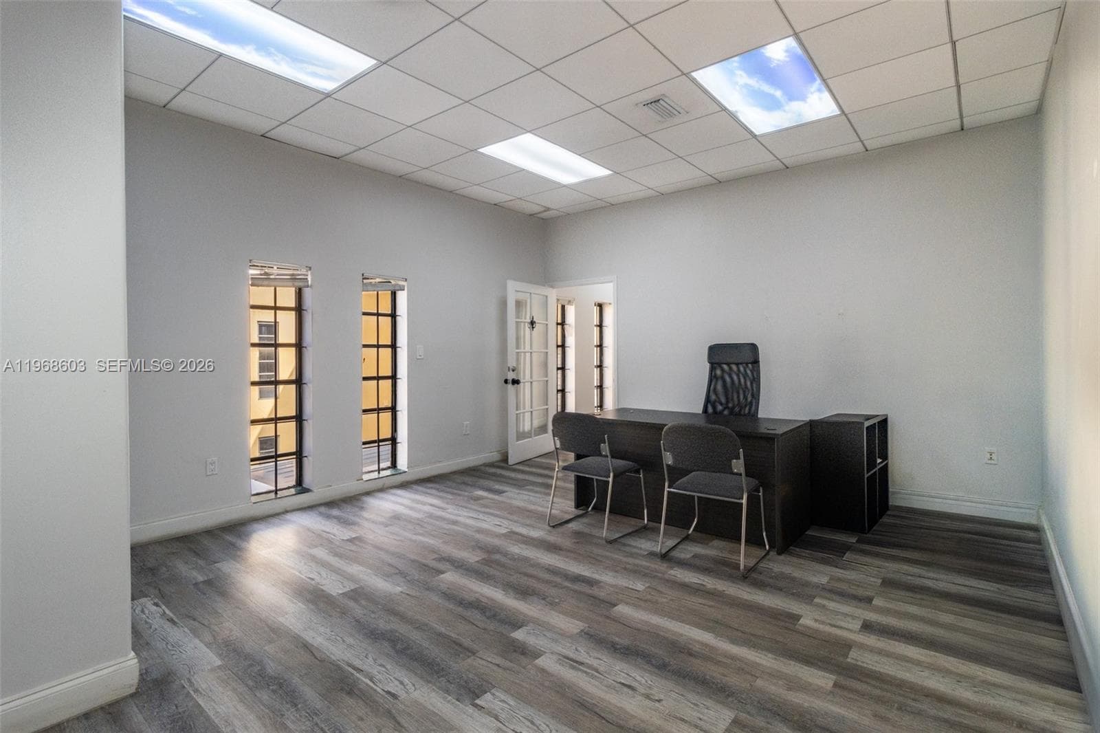 3337 NW 74th Ave # 3337, Miami FL 33122