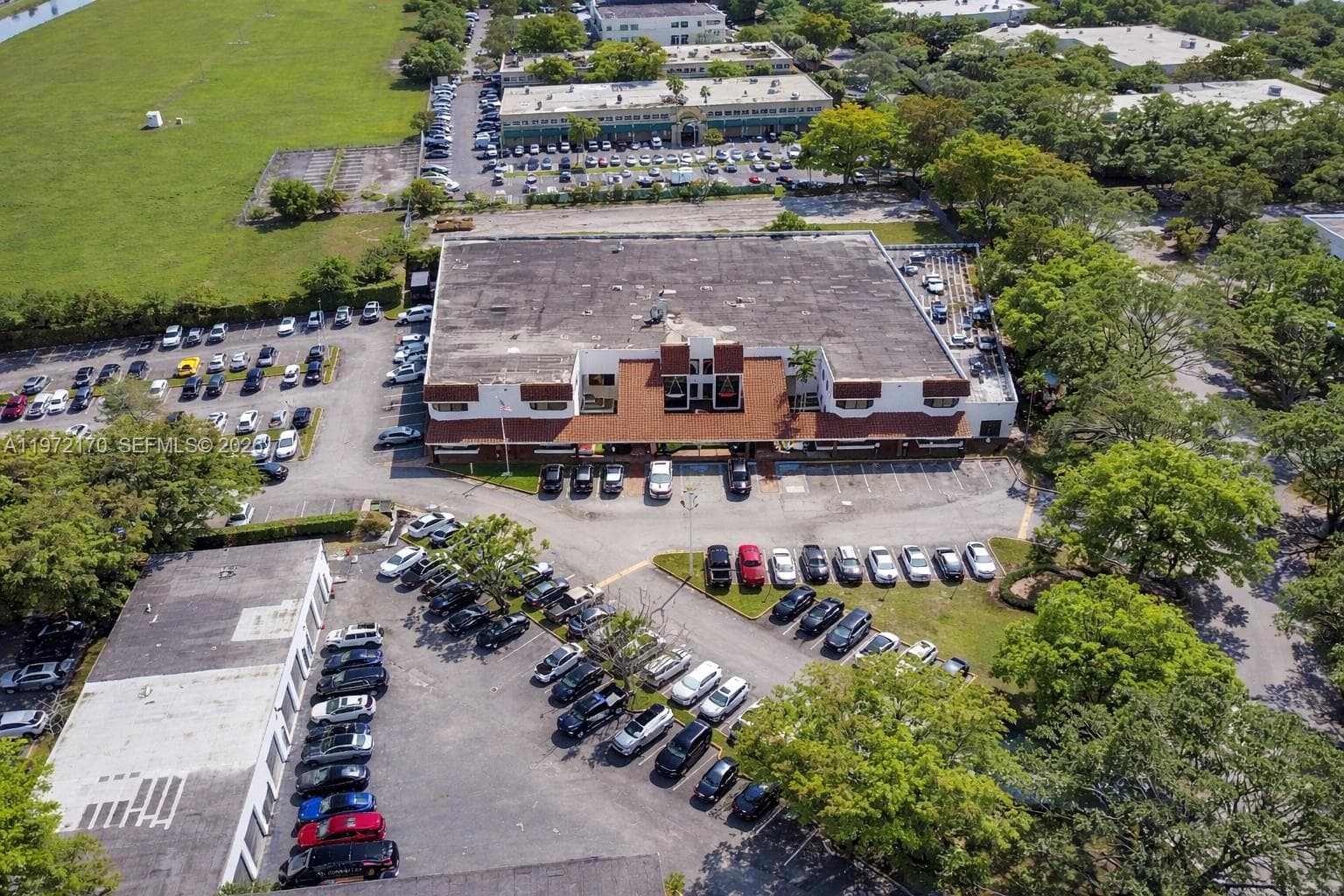 5969 NW 151st St, Miami Lakes FL 33014