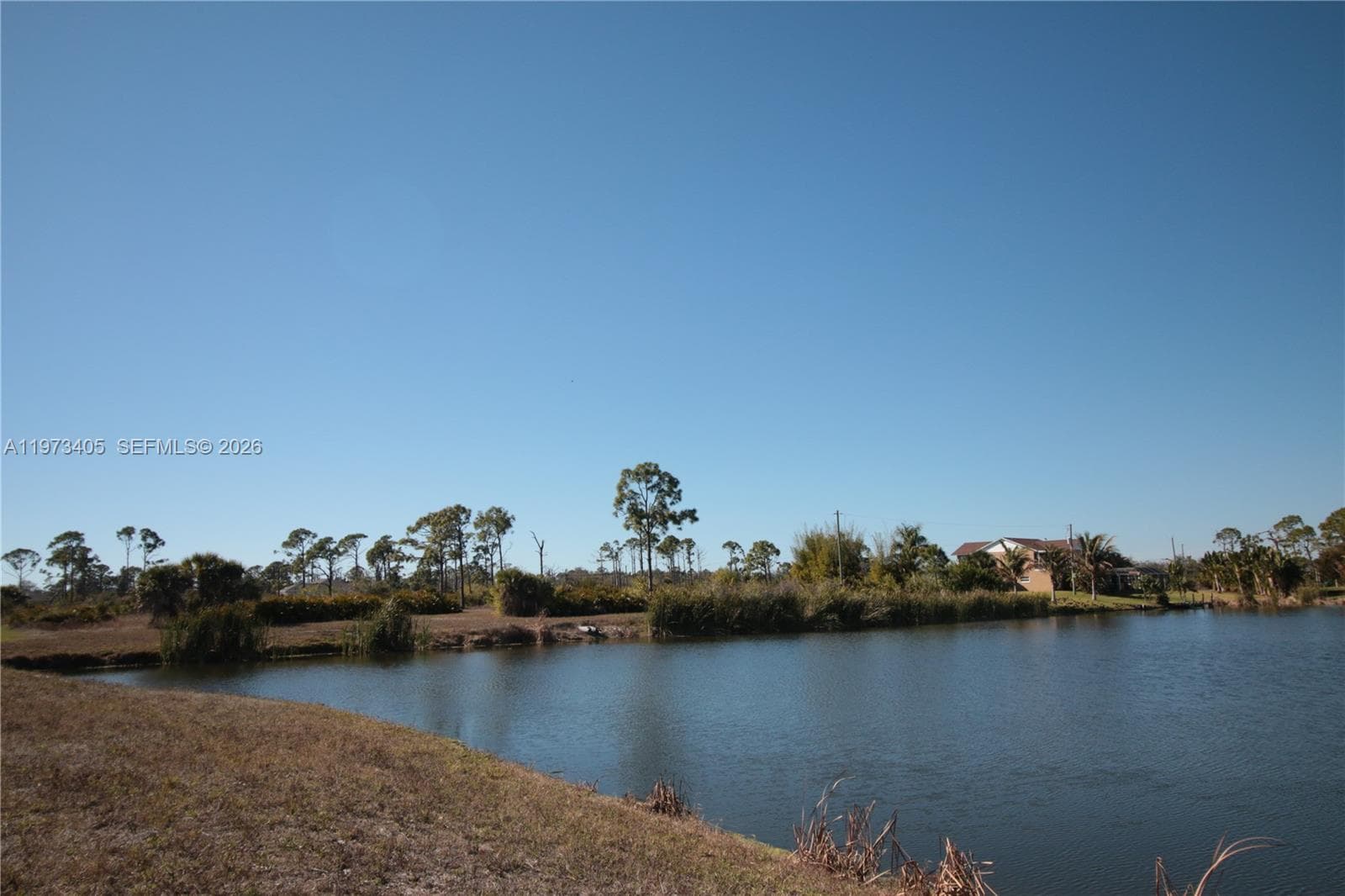 28 HARNESS RD, Other City - In The State Of Florida FL 33946