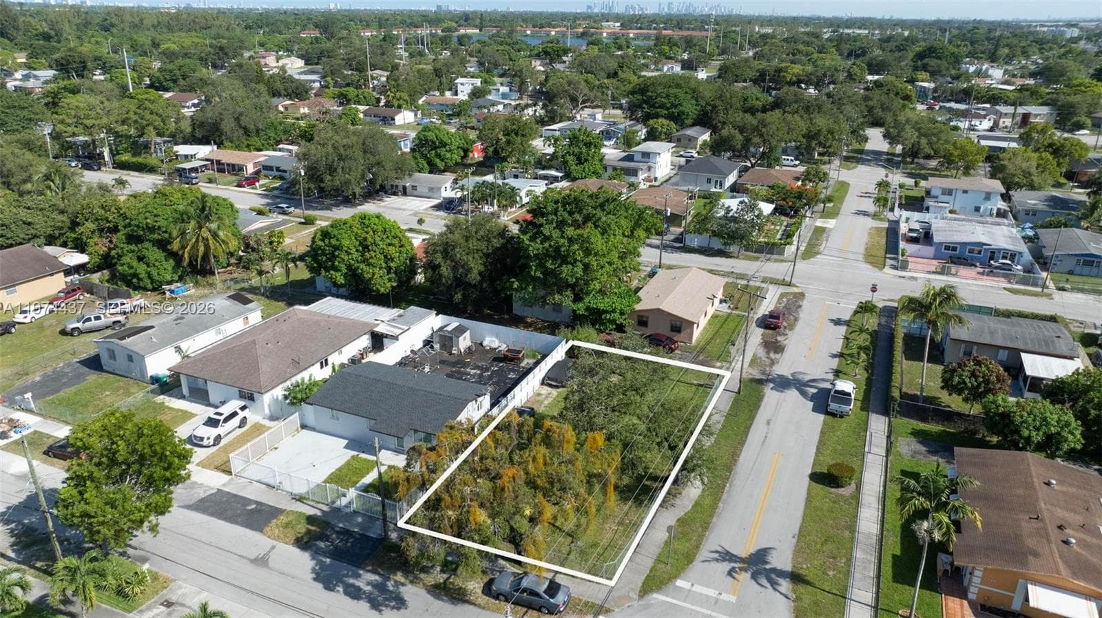1990 NW 153rd St, Miami Gardens FL 33054