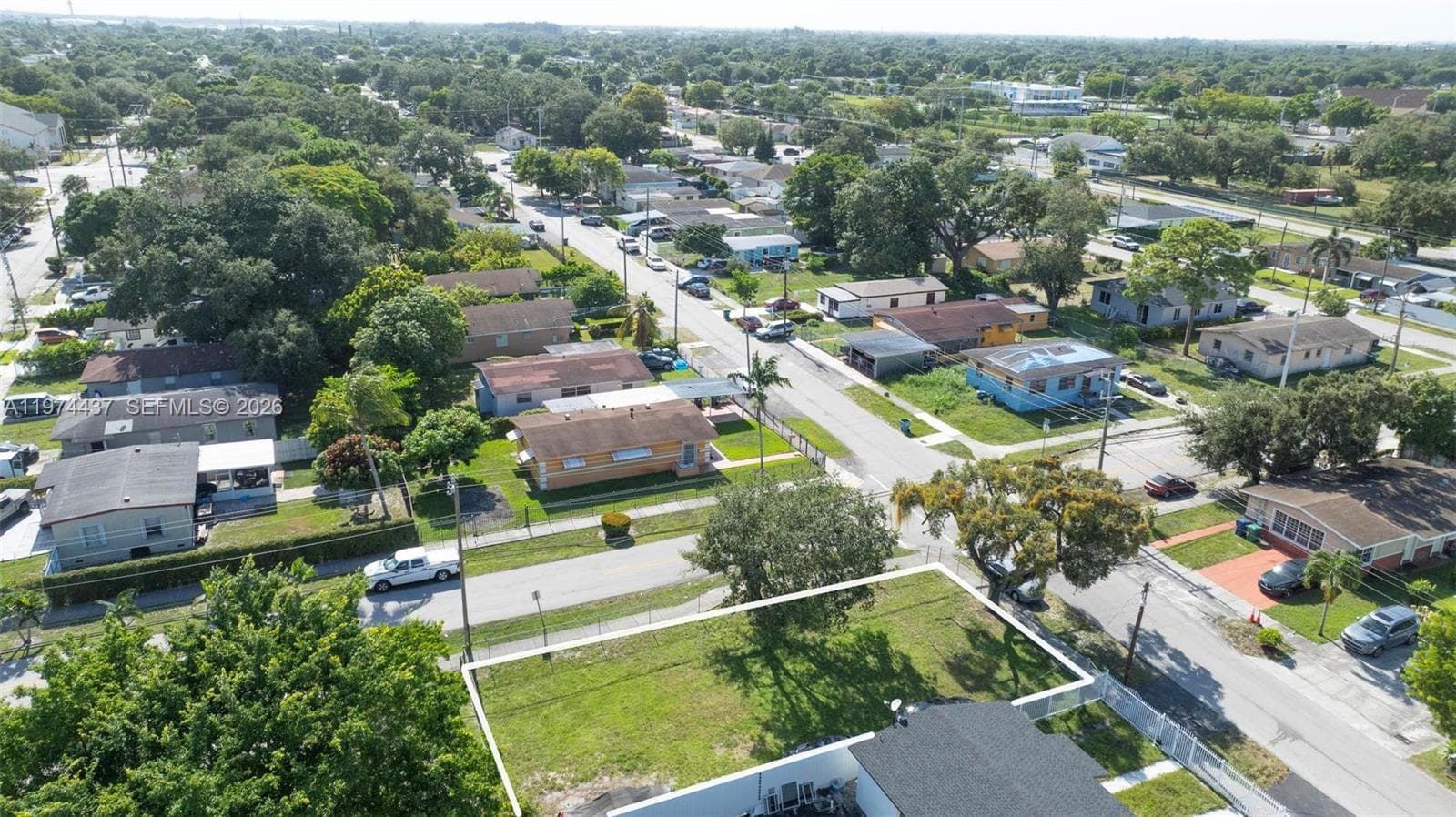 1990 NW 153rd St, Miami Gardens FL 33054