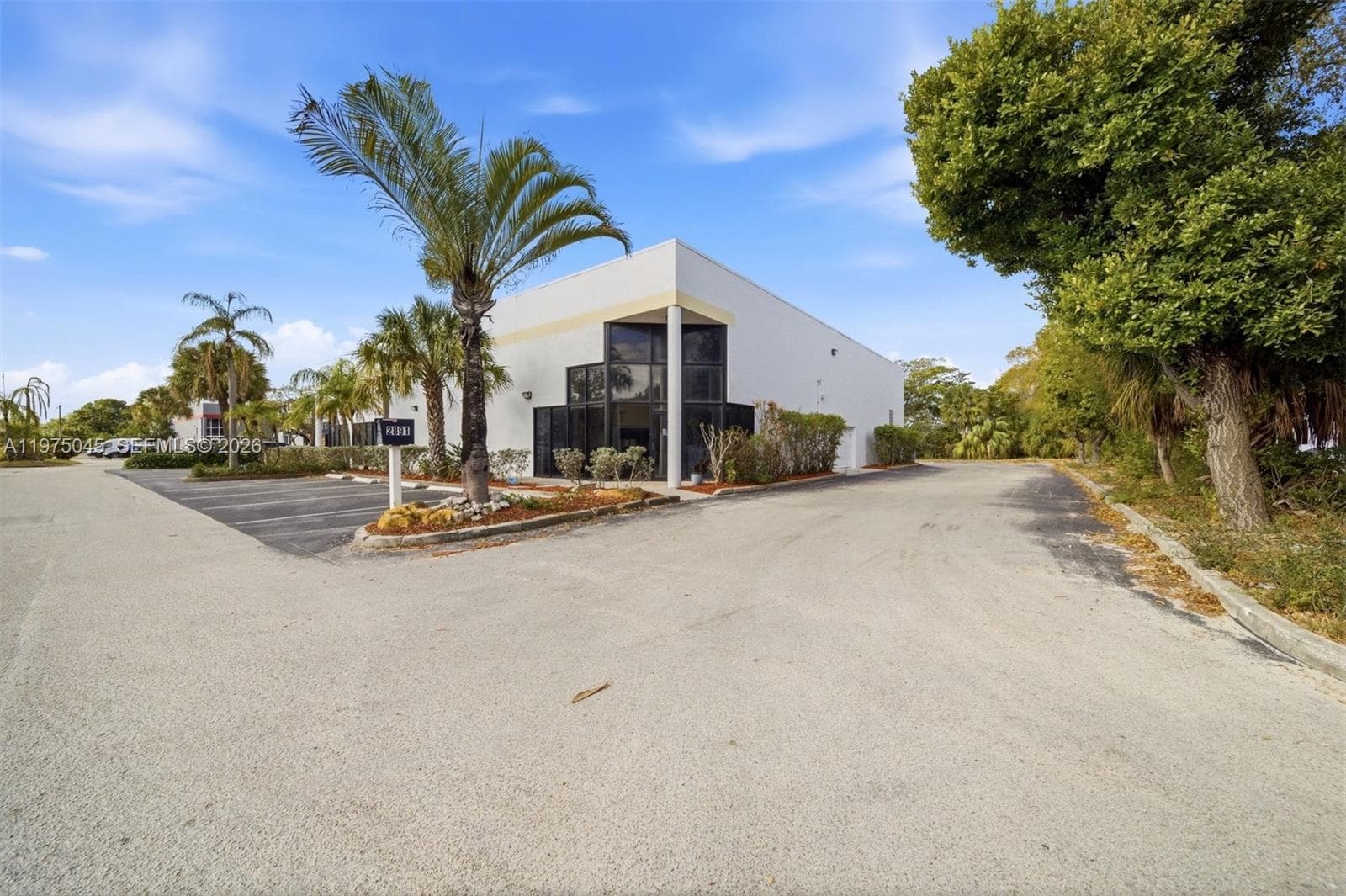 2891 NW 22nd Ter, Pompano Beach FL 33069